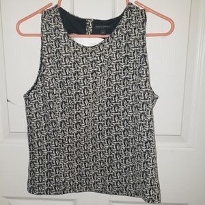 Sleeveless work top